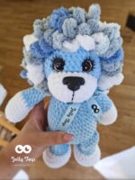 Blue lion crocheted toy with name - Image 2