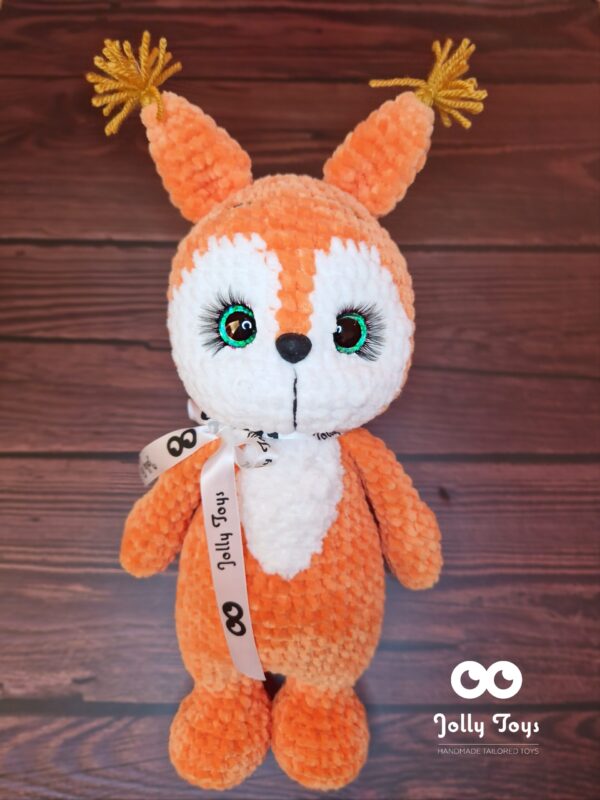 20230901_151825_1693592212805 Bright-eyed squirrel, crocheted gift Estonian handicraft - Image 1