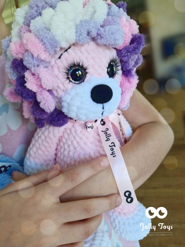 Picsart_23-08-11_10-17-08-158 Pink lion girl - Image 1