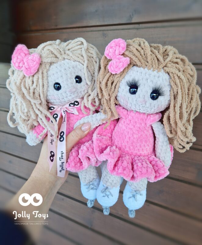 20230226_162904_1677422148159 Figure skater doll with brown hair - Image 2