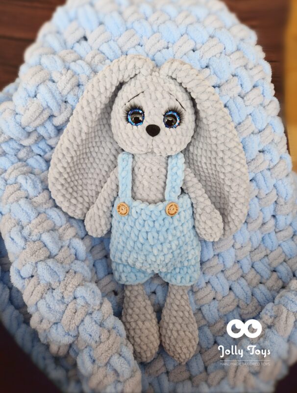 20230311_134034_1678535409433 Set for a boy: gray/blue bunny and baby blanket - Image 2
