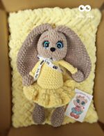 Yellow set: baby blanket and bunny - Image 4