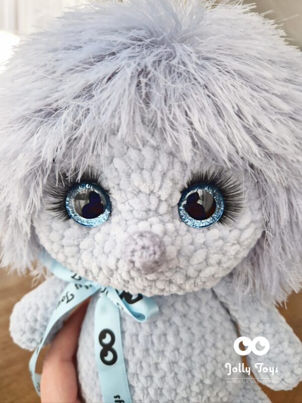 20231125_111632_1700937676717 Gray hedgehog with silky spines - Image 4