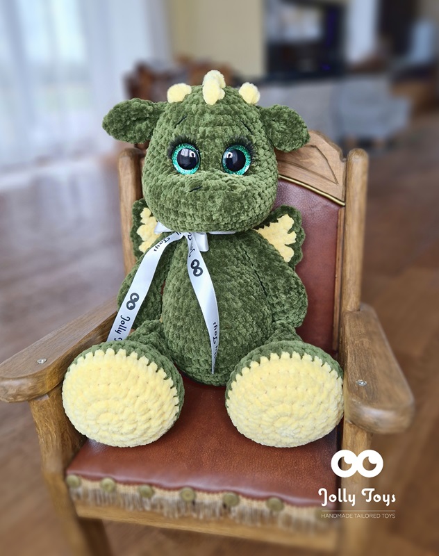 20241107_133554_1731006910659 Cute green/yellow dragon, symbol of 2024 - Image 1