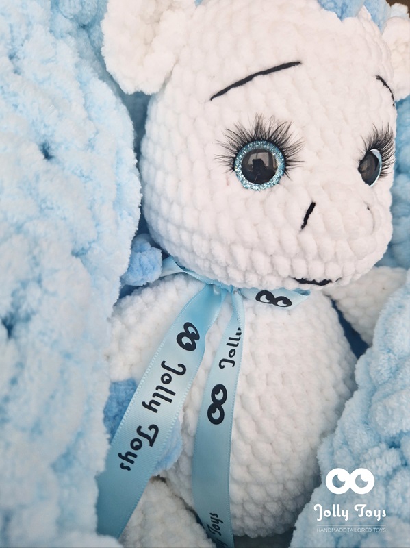 20240118_120706_1705582023066 Valge/helesinine armas draakon Nimeline katsikukingitus - Image 6