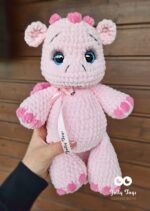 The pink dragon is the symbol of the year 2024