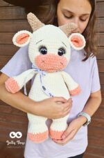 Large milk white/salmon pink bull - Image 2