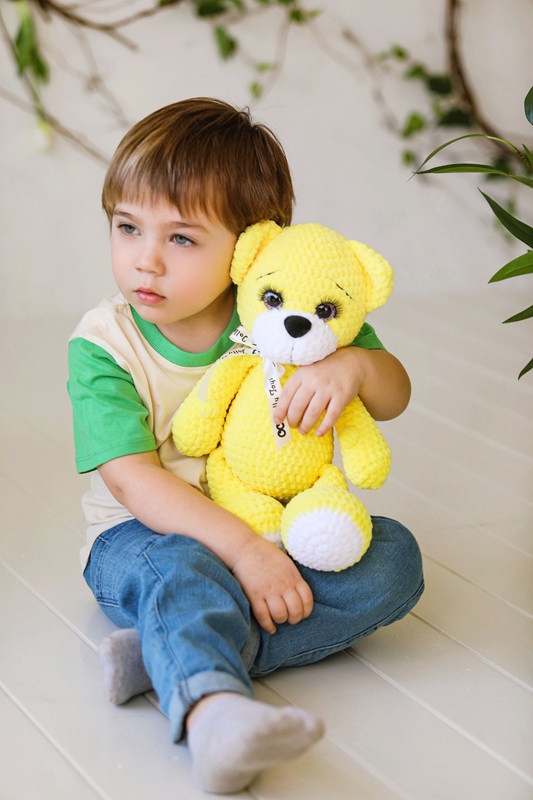 Yellow teddy bear  Kingitus lapsele